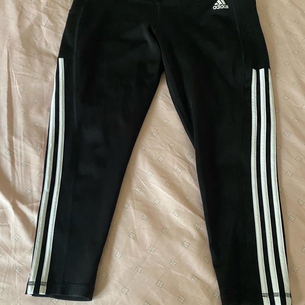 Adidas capris